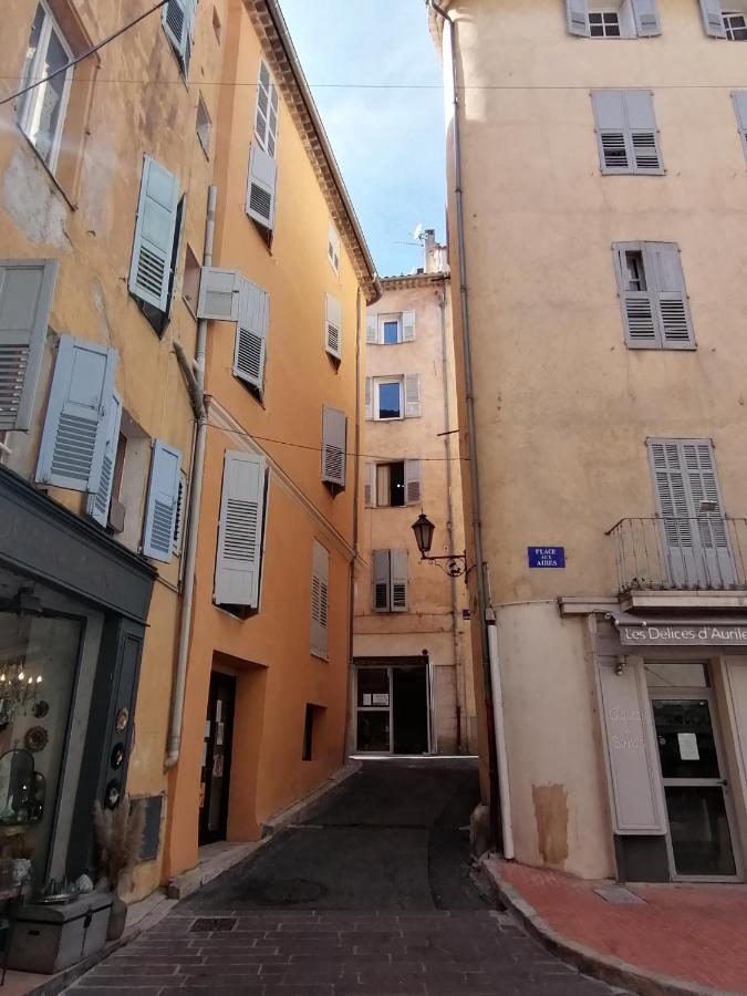 Charmant appartement terrasse sur les toits Grasse Extérieur photo
